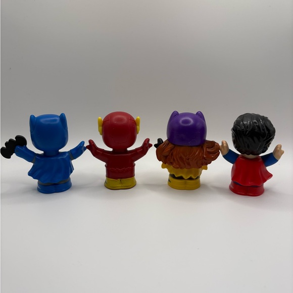 DC Super Friends Little People Figures – Batman, Flash, Batgirl & Superman - Picture 3 of 4